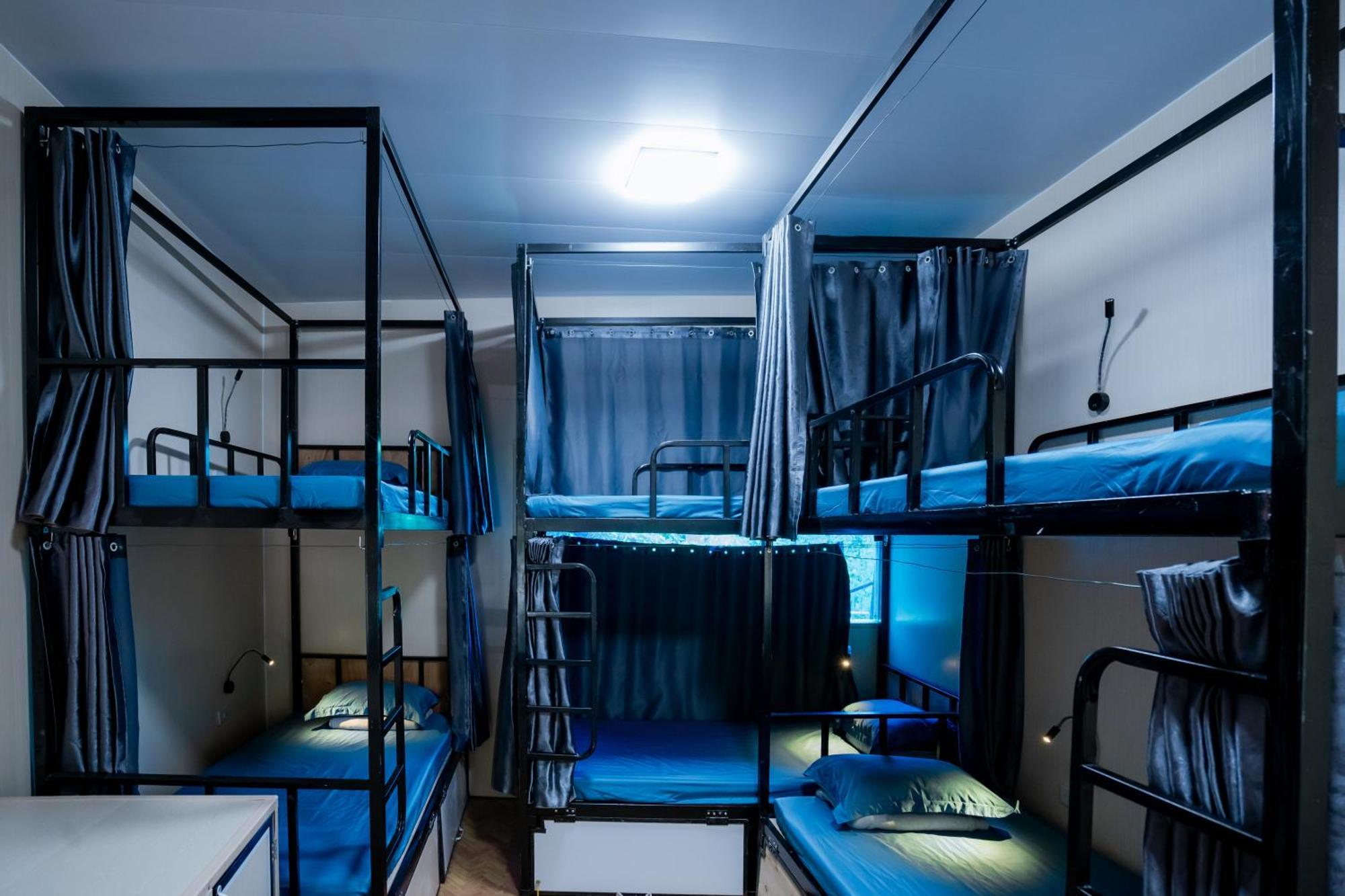 City Garden Hostel Нин Бин Екстериор снимка