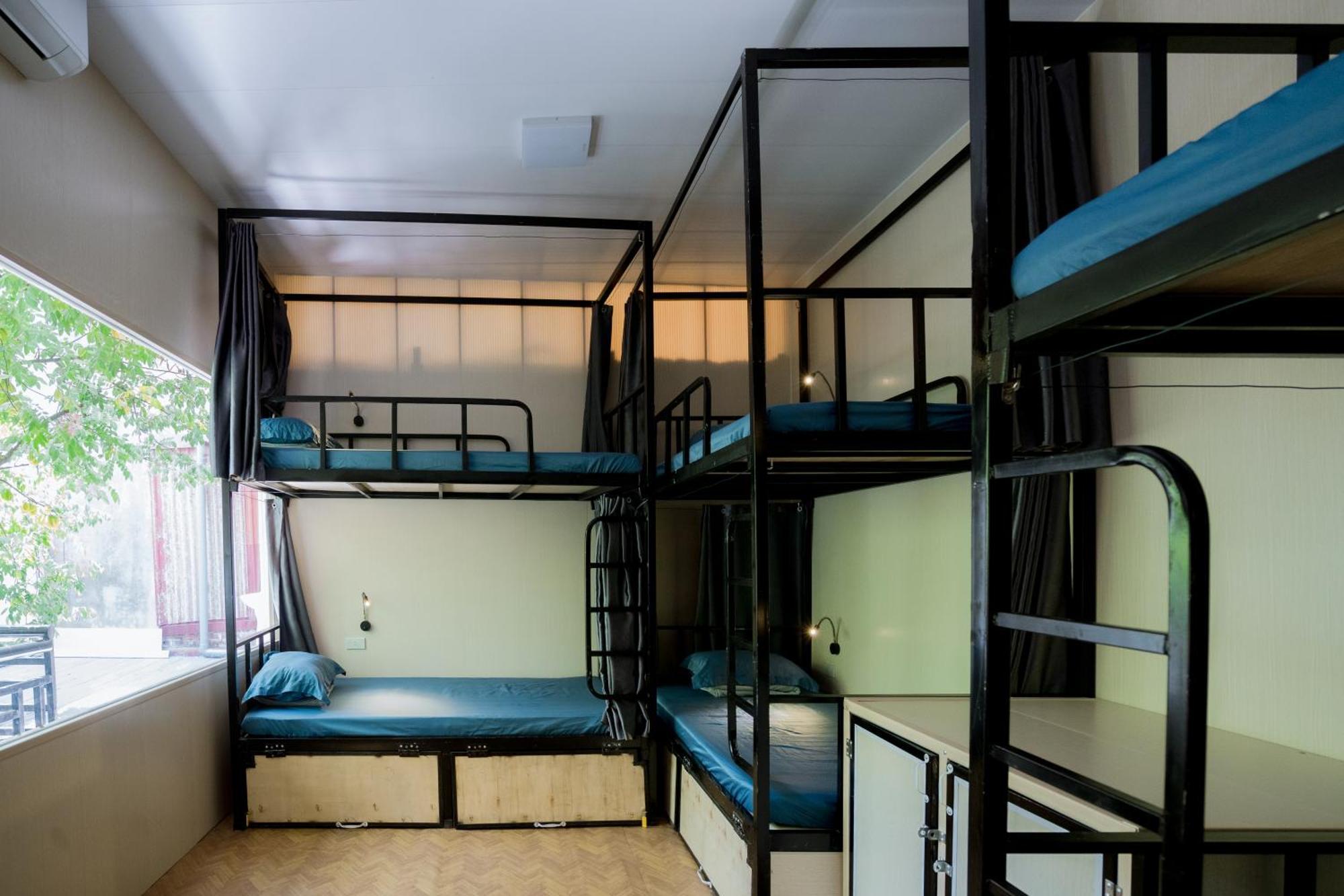 City Garden Hostel Нин Бин Екстериор снимка