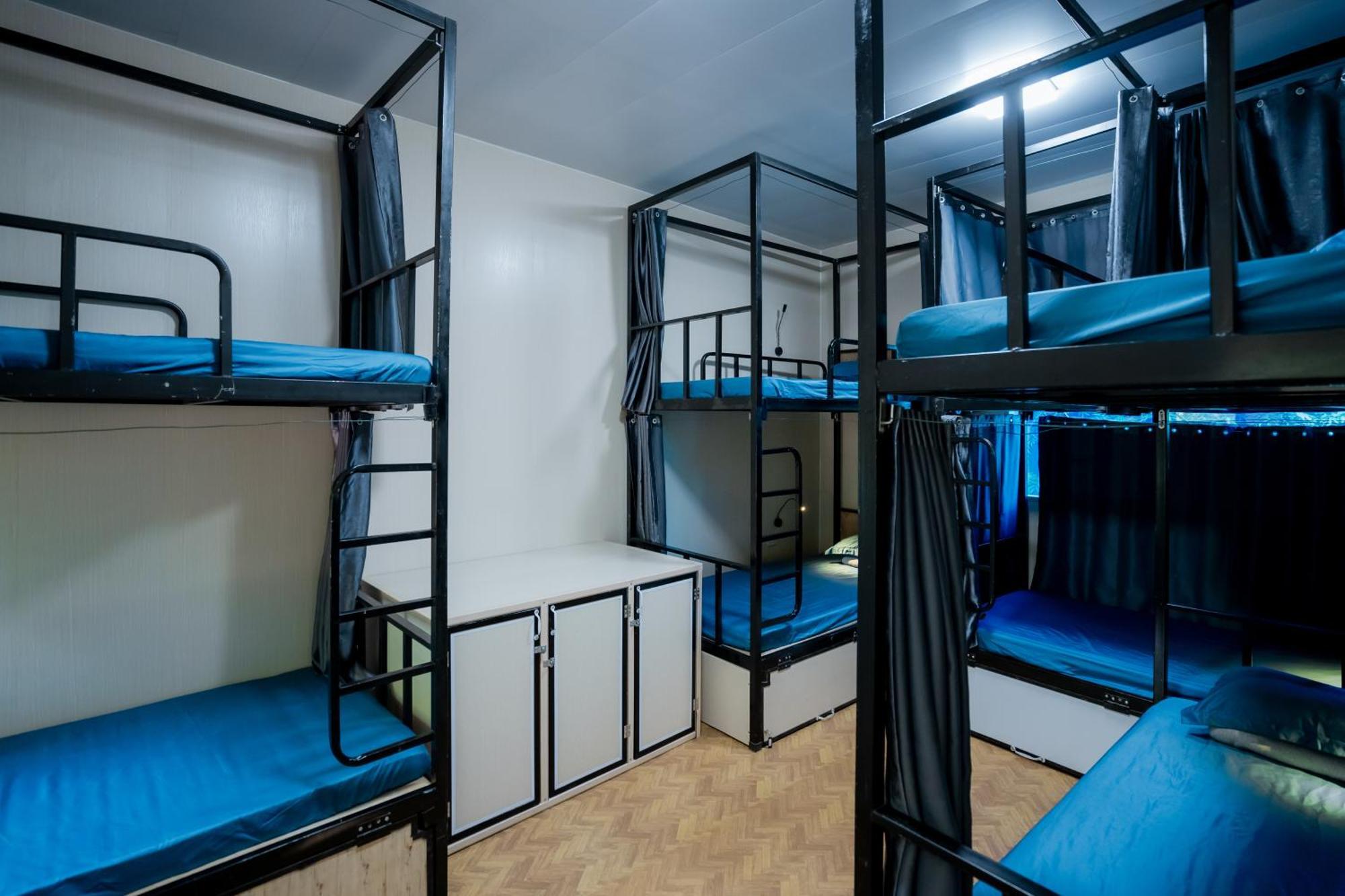 City Garden Hostel Нин Бин Екстериор снимка